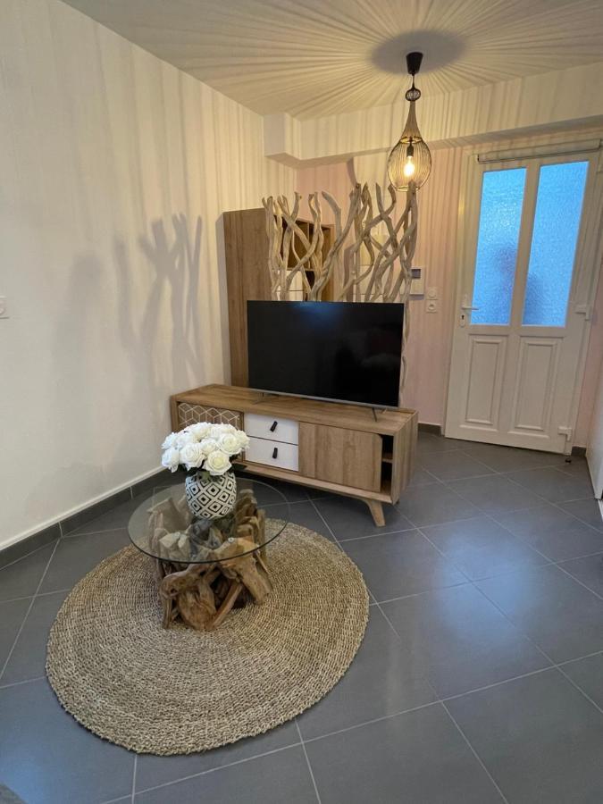 Studio Calme Et Cosy Saint-Julien-les-Villas ภายนอก รูปภาพ